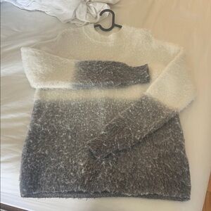 Cozy Two-Tone Fuzzy Sweater - Cream and Gray